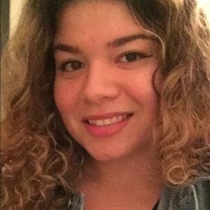 Meet your Posher, Areli